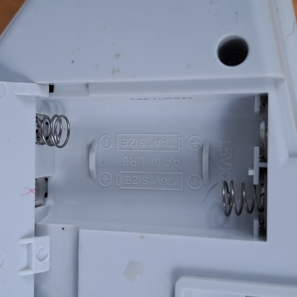 Vintage 1999 Tiger Wheel of Fortune hand held electronic game show game Tested - Picture 10 of 11